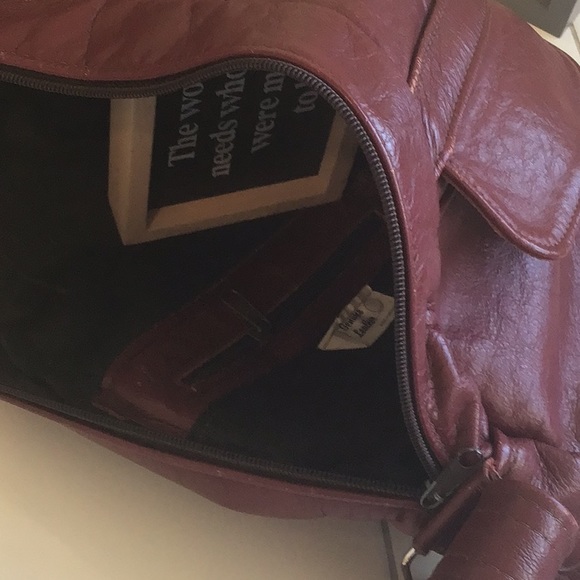 Maroon Genuine Leather Roomy Sling Bag - Picture 5 of 5